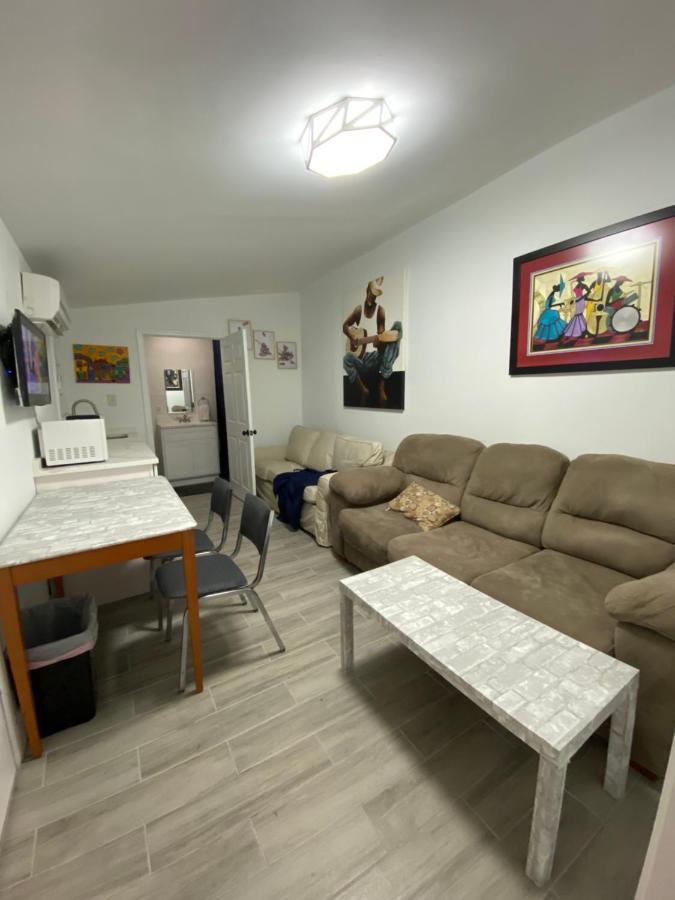 Antonine Upper Garden District Inn 2*